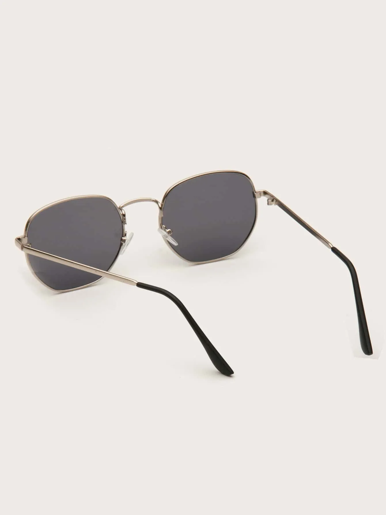 1pair Metal Frame Fashion Glasses