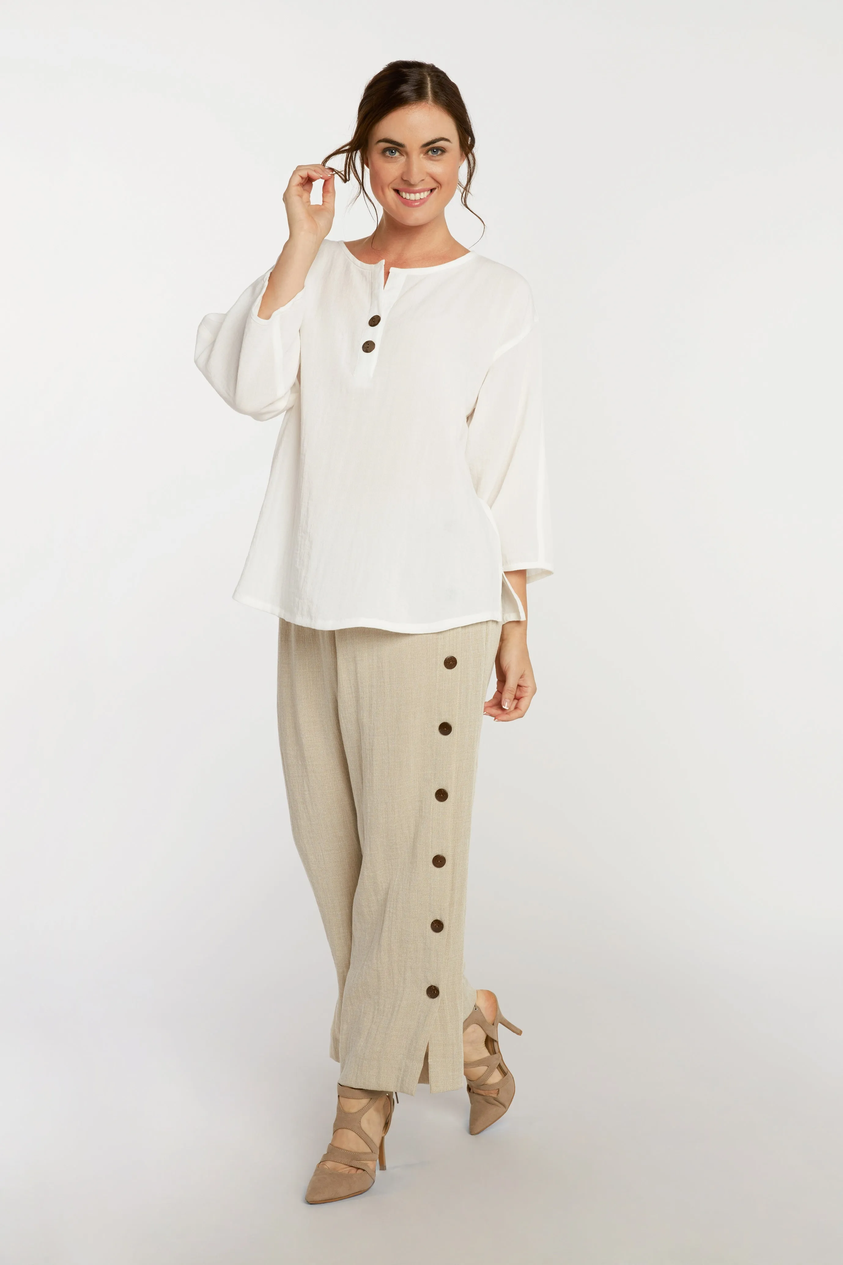 AAPT20 - Coconut Button Ankle Linen Pant